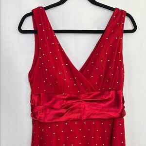Elegant Red Sleeveless Dress with rhinestones and grid pattern Ruched V neck